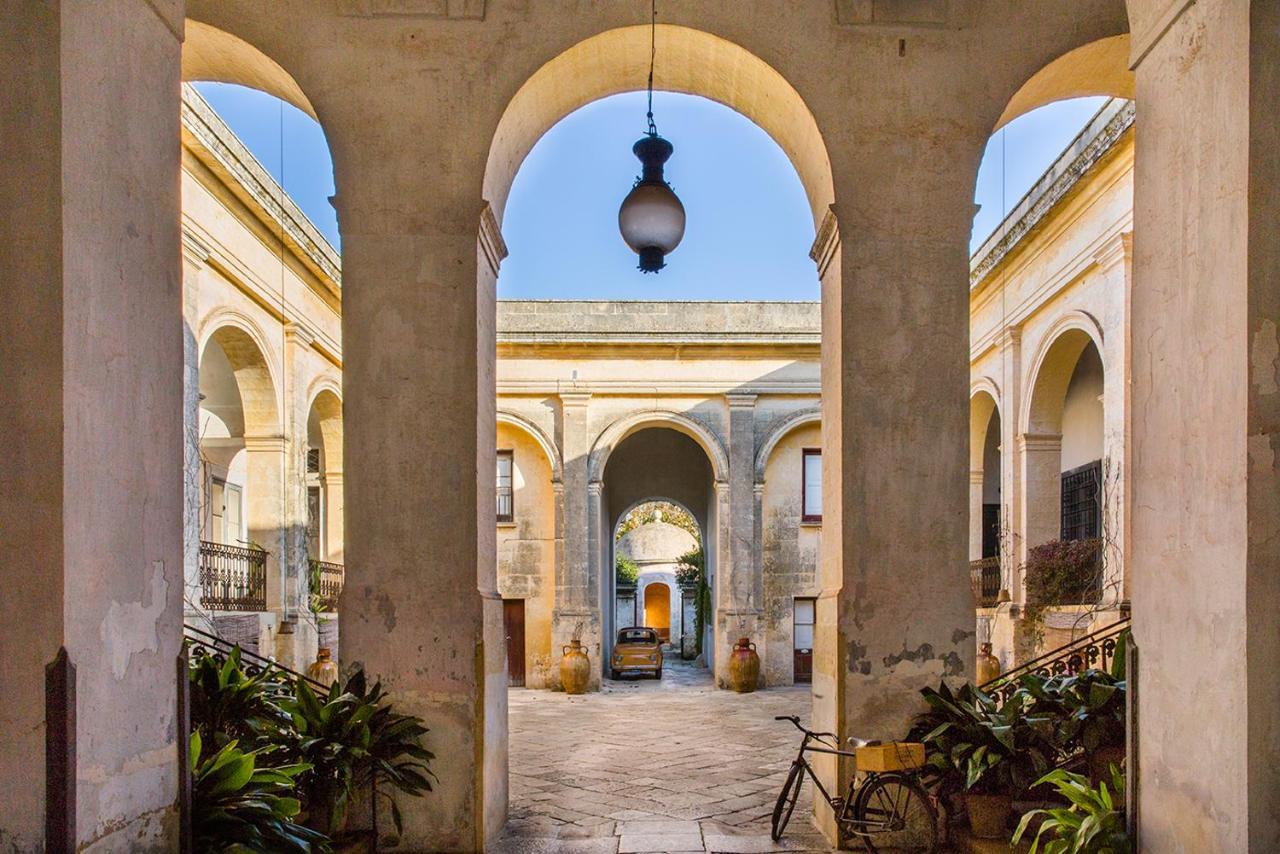 Palazzo Daniele, A Member Of Design Hotels ガリアーノ・デル・カーポ エクステリア 写真